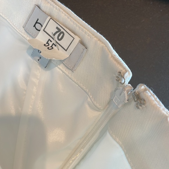 WORN ONCE White Linen Bebe Dress Size 2 - Picture 9 of 11